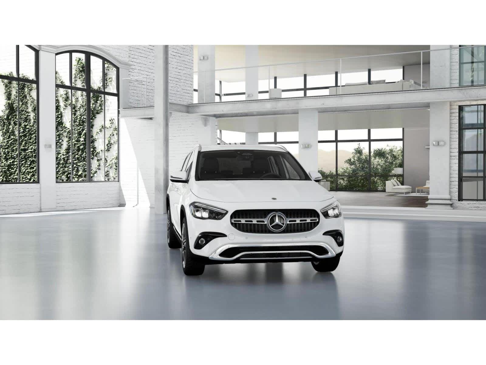 2026 Mercedes-Benz GLA Base — photo 1 of 10