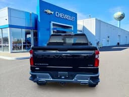 Extra Photo