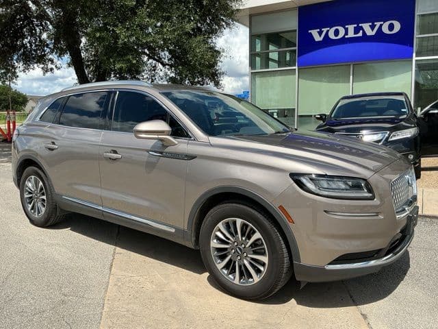 2021 Lincoln Nautilus Standard — photo 1 of 28