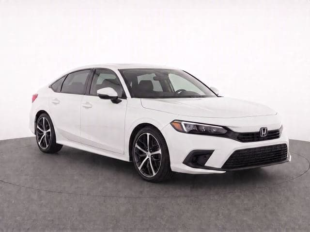 2024 Honda Civic Sedan Touring — photo 1 of 16