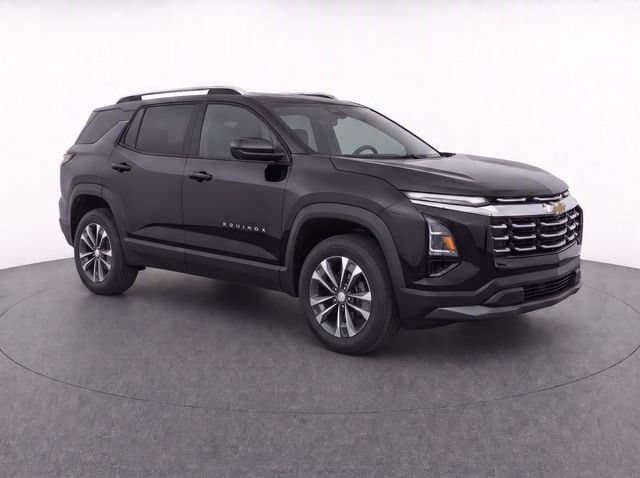 2025 Chevrolet Equinox FWD LT — photo 1 of 15