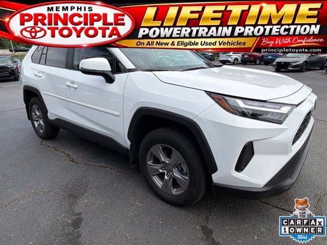 2023 Toyota RAV4 XLE — photo 1 of 3