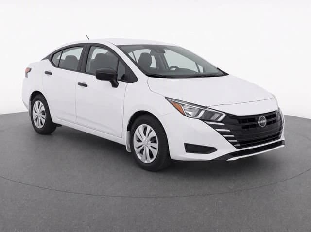 2024 Nissan Versa Base — photo 1 of 10