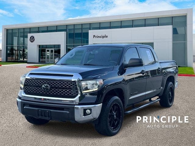 2018 Toyota Tundra 2WD Base — photo 1 of 38