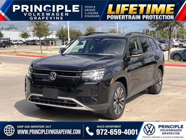 2027 Volkswagen Atlas SE w/Technology — photo 1 of 32