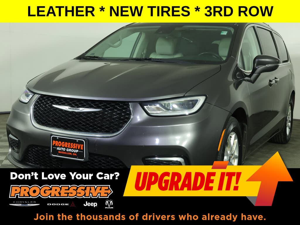 2021 Chrysler Pacifica Touring L — photo 1 of 29