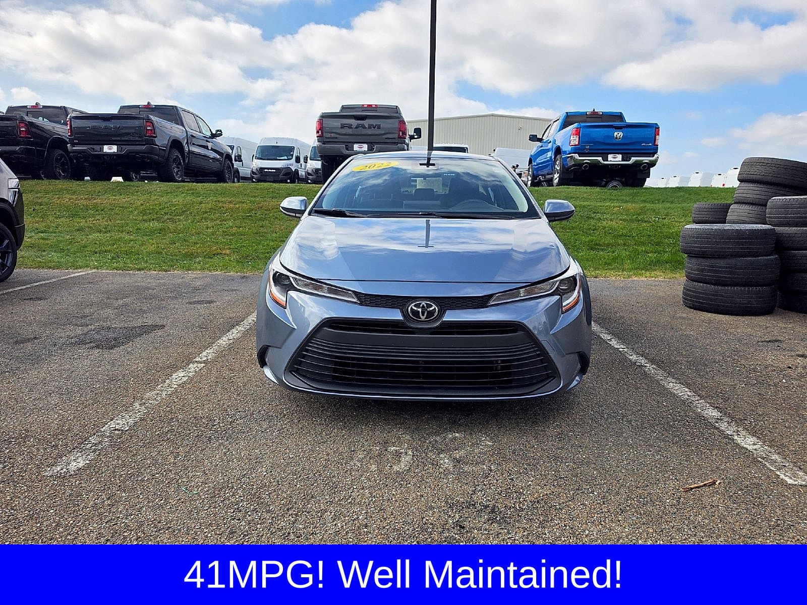 2023 Toyota Corolla LE — photo 1 of 7