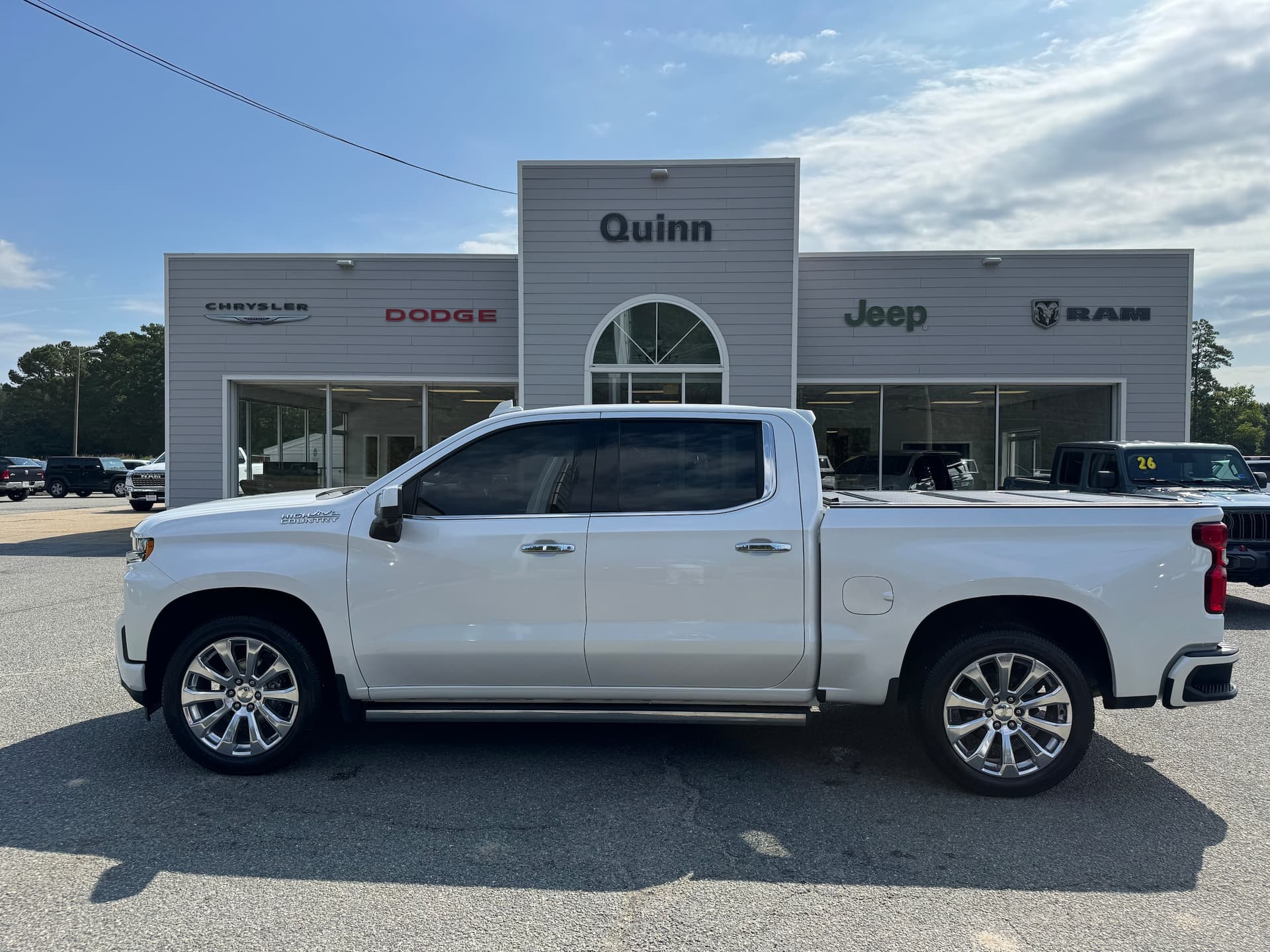 2022 Chevrolet Silverado 1500 LTD High Country — photo 1 of 13