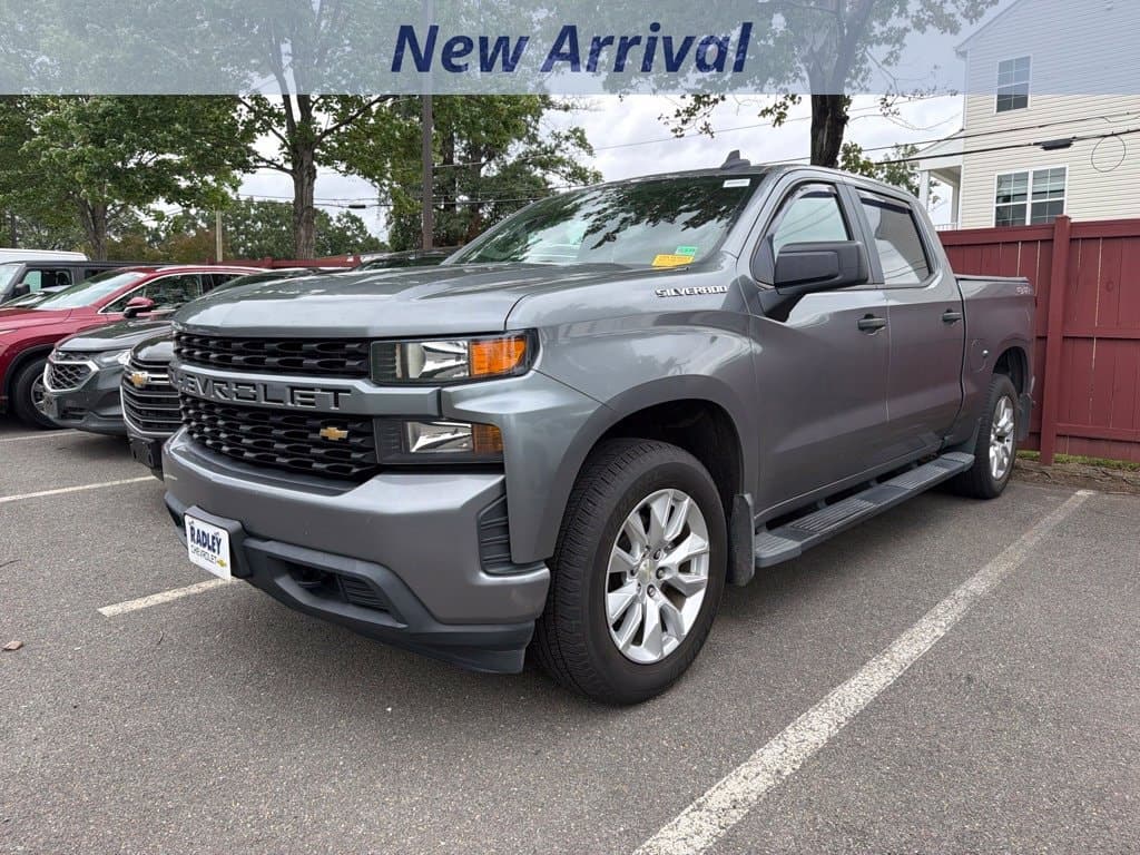 2020 Chevrolet Silverado 1500 Custom — photo 1 of 9