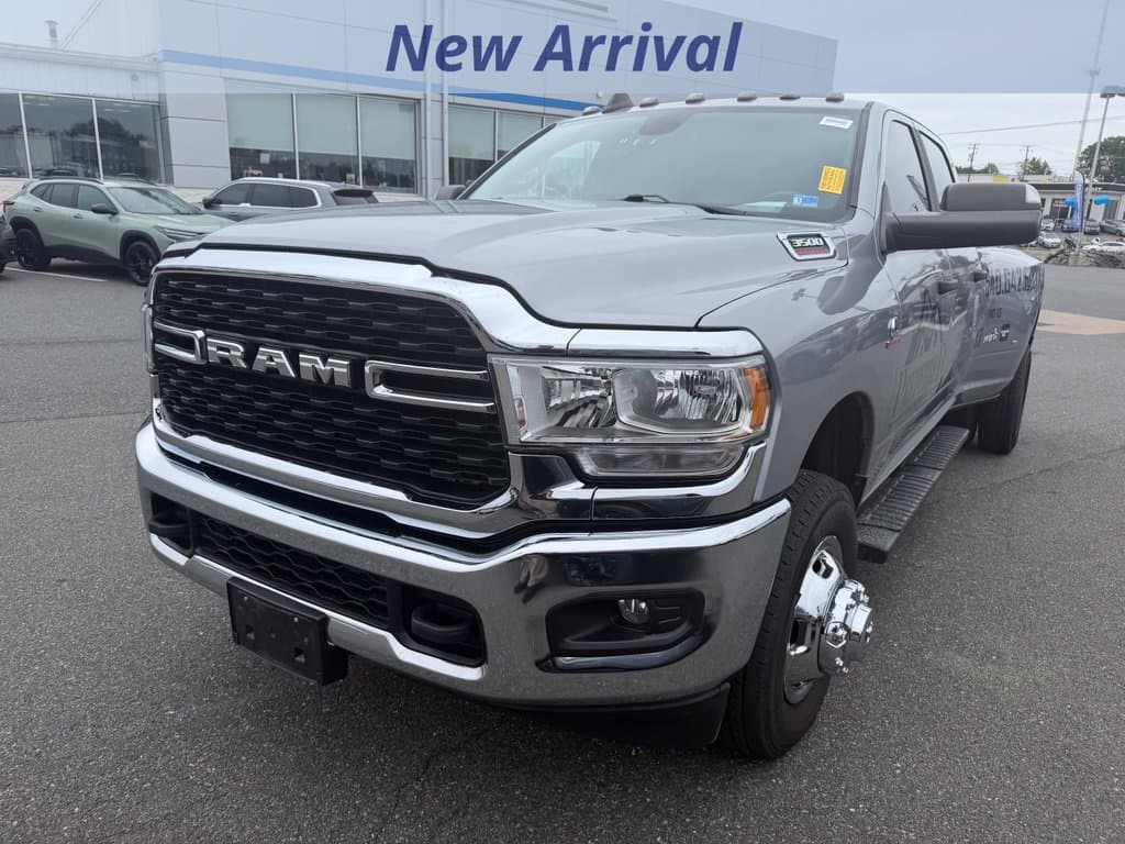 2022 RAM 3500 Big Horn — photo 1 of 7