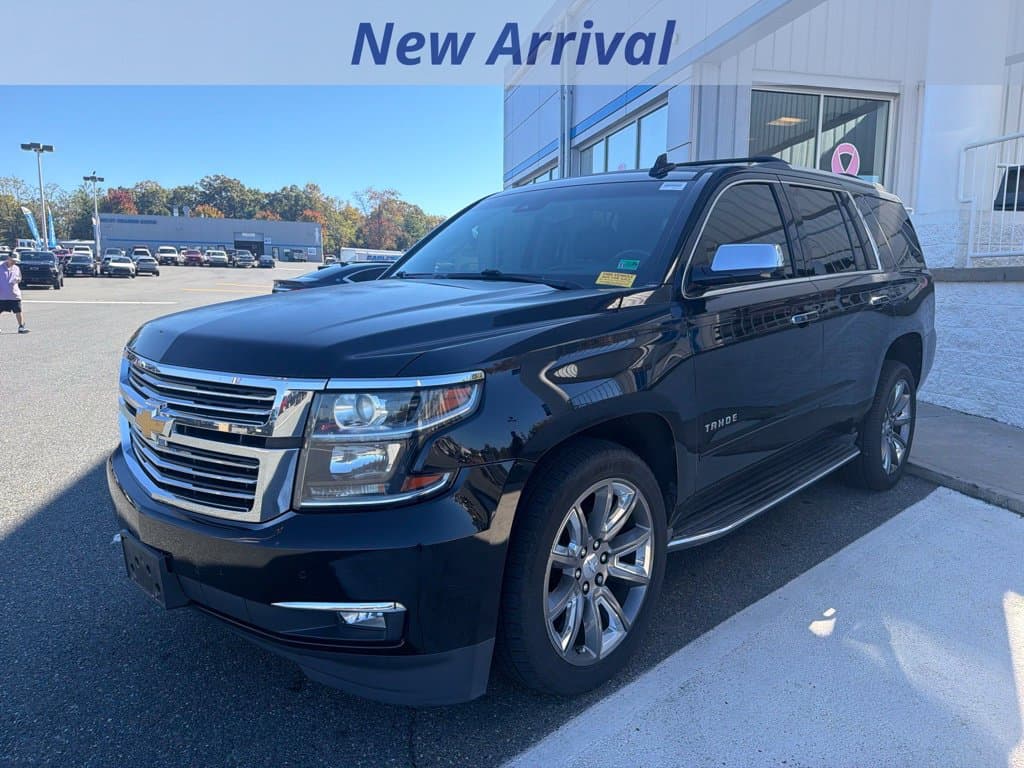 2018 Chevrolet Tahoe Premier — photo 1 of 12