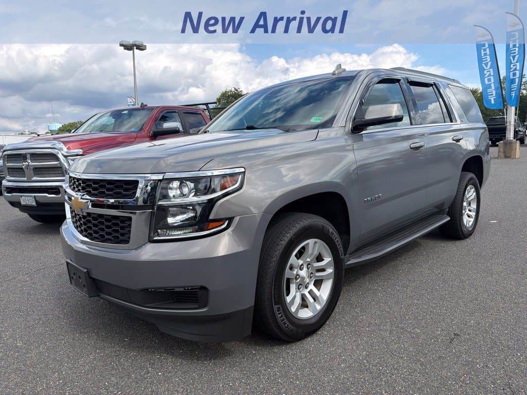 2017 Chevrolet Tahoe LT — photo 1 of 12