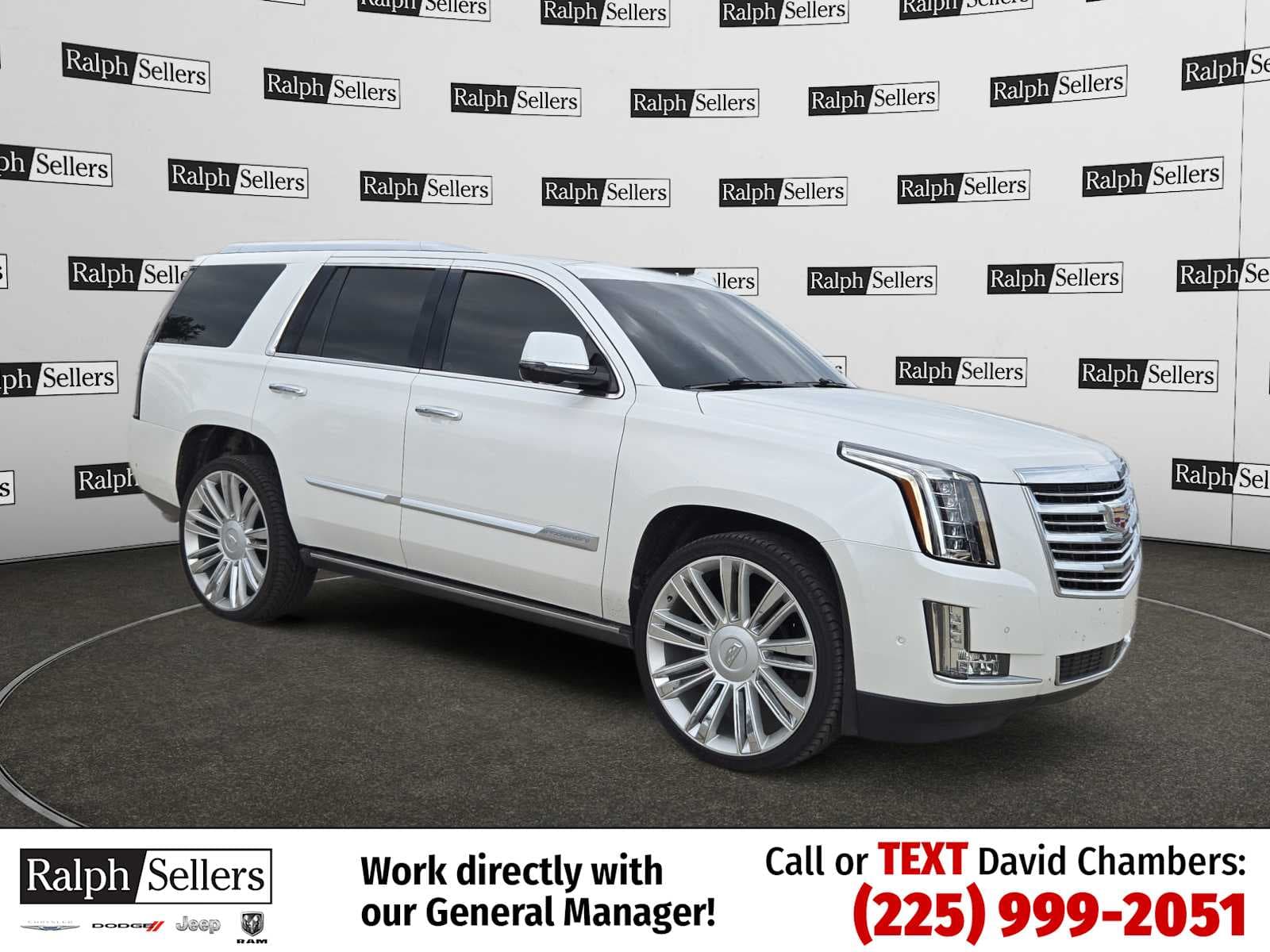 2018 Cadillac Escalade Platinum — photo 1 of 9