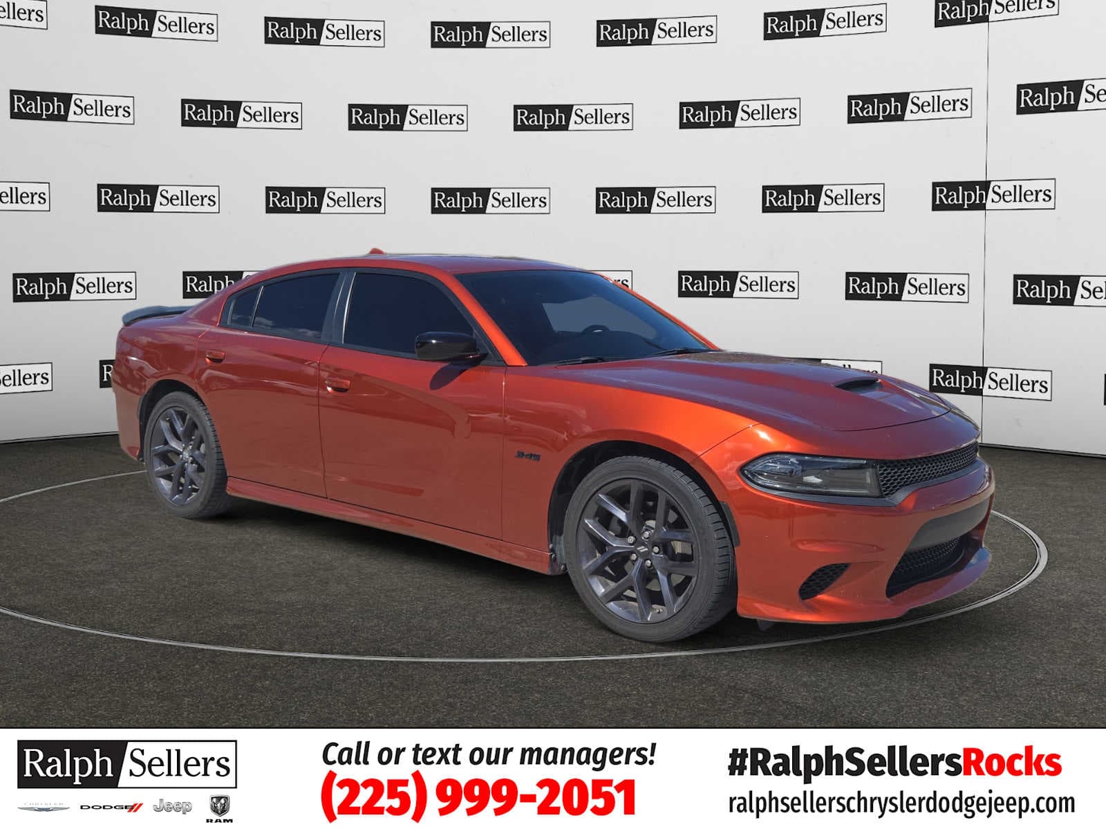 2023 Dodge Charger R/T — photo 1 of 10