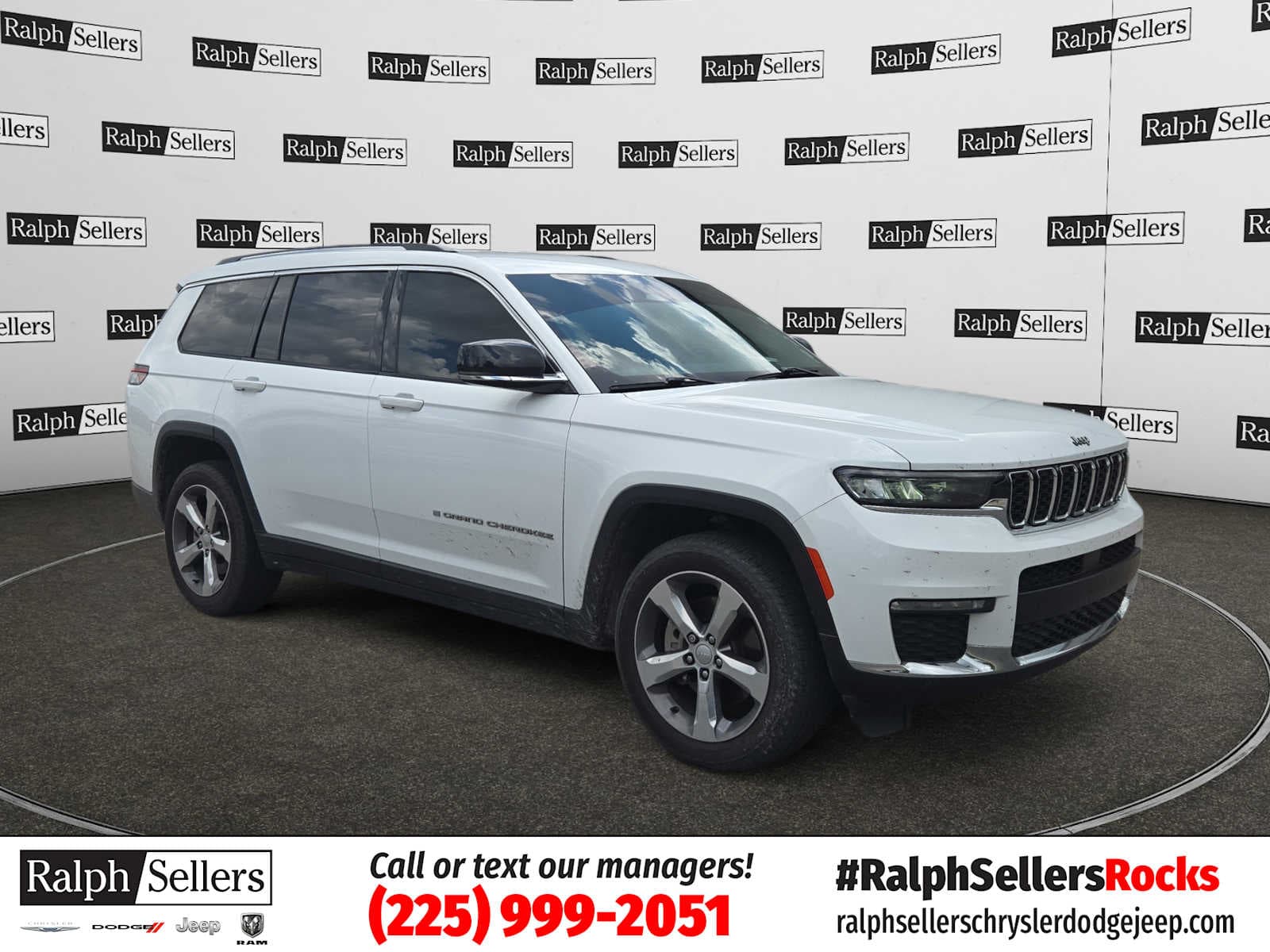 2021 Jeep Grand Cherokee L Limited — photo 1 of 10