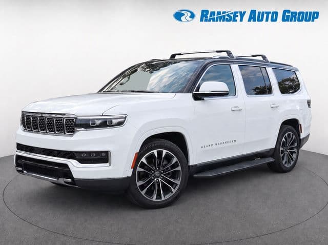 2022 Jeep Grand Wagoneer Series III — photo 1 of 8