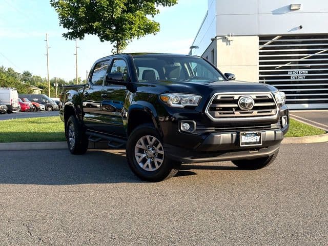 2018 Toyota Tacoma Base — photo 1 of 26