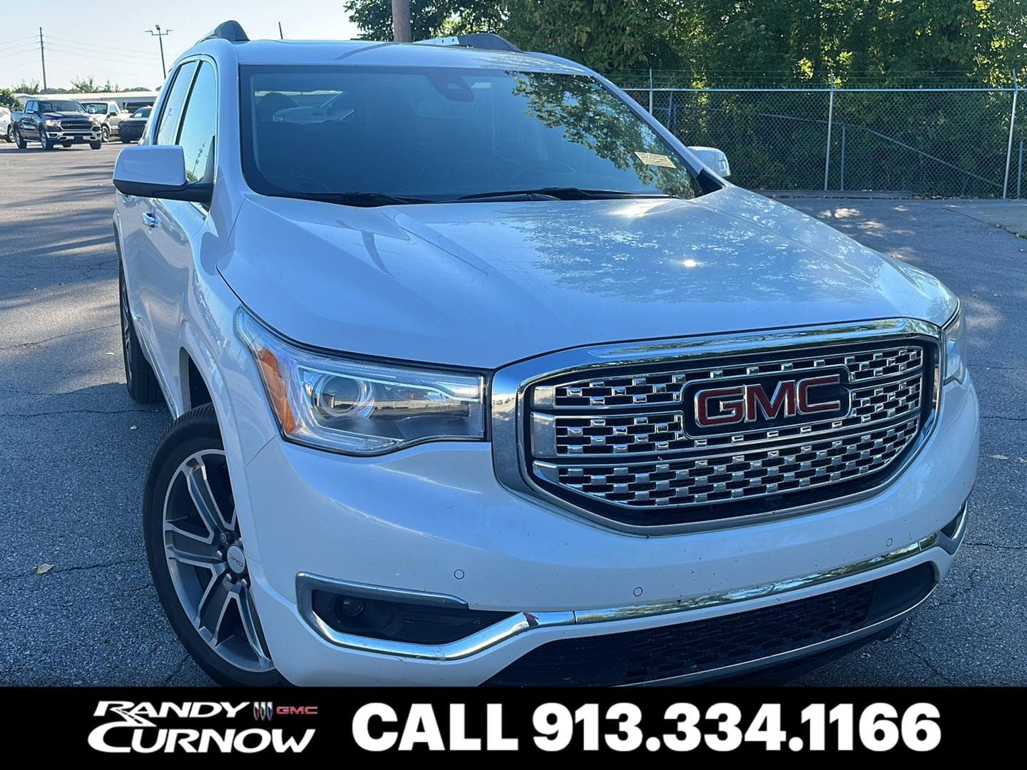 2017 GMC Acadia Denali — photo 1 of 13
