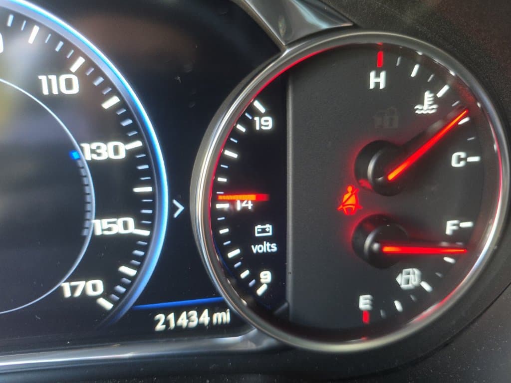 2025 Chevrolet Blazer RS — photo 1 of 18