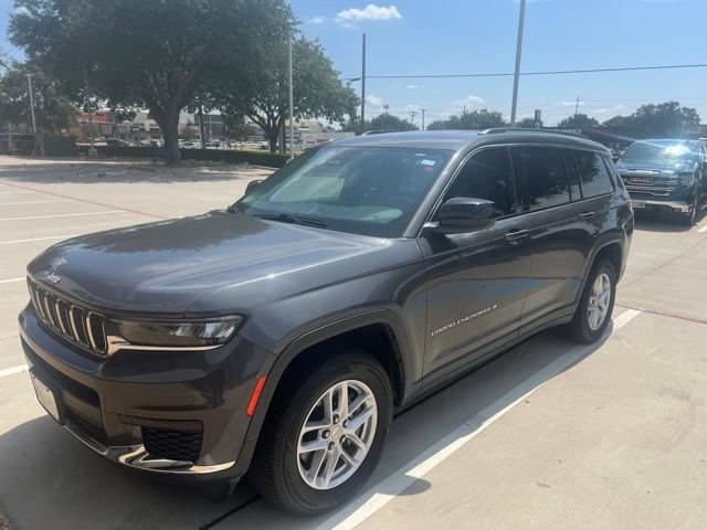 2021 Jeep Grand Cherokee L Laredo — photo 1 of 8
