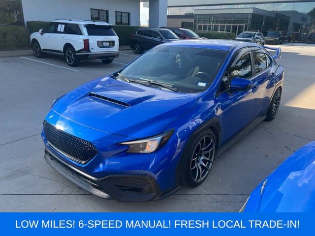 2022 Subaru WRX Base — photo 1 of 8