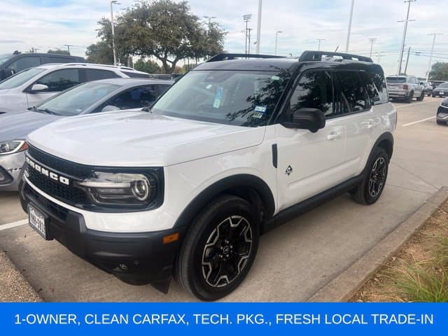 2025 Ford Bronco Sport Outer Banks — photo 1 of 10