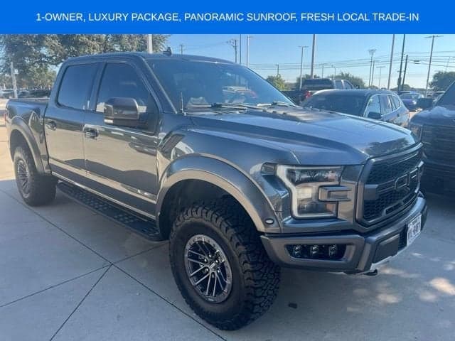 2020 Ford F-150 Raptor — photo 1 of 11