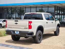 Extra Photo