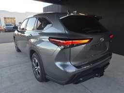 Extra Photo
