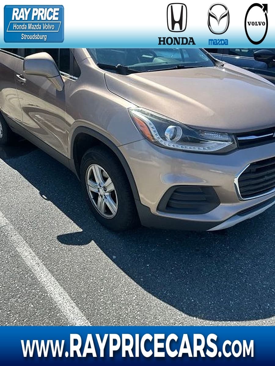 2018 Chevrolet Trax LT — photo 1 of 3