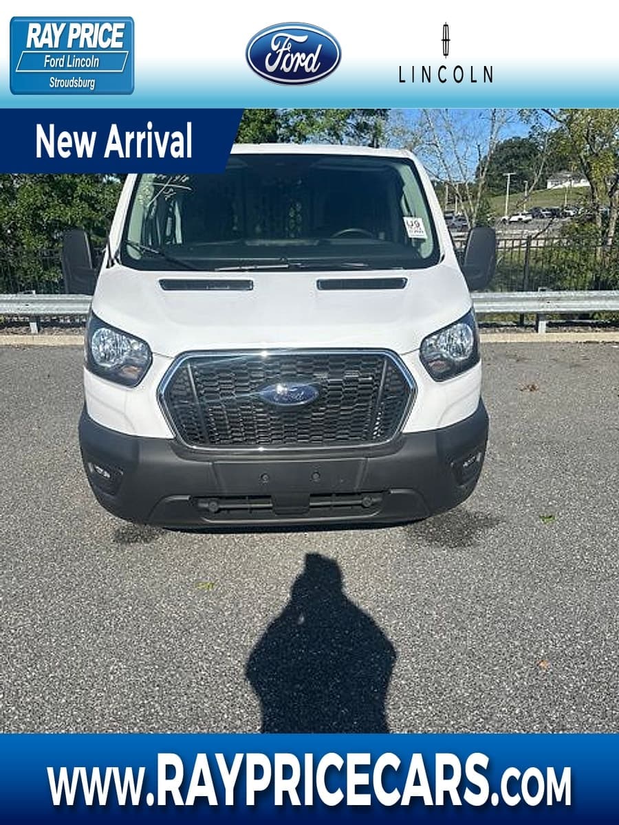 2025 Ford Transit Cargo Van Base — photo 1 of 3