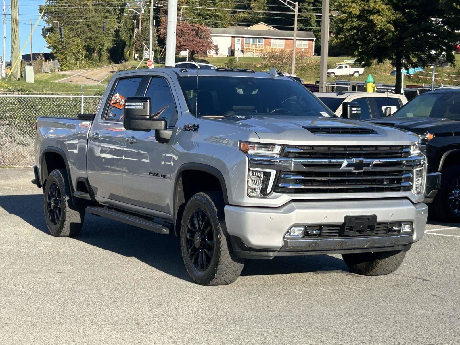 2023 Chevrolet Silverado 2500HD High Country — photo 1 of 26