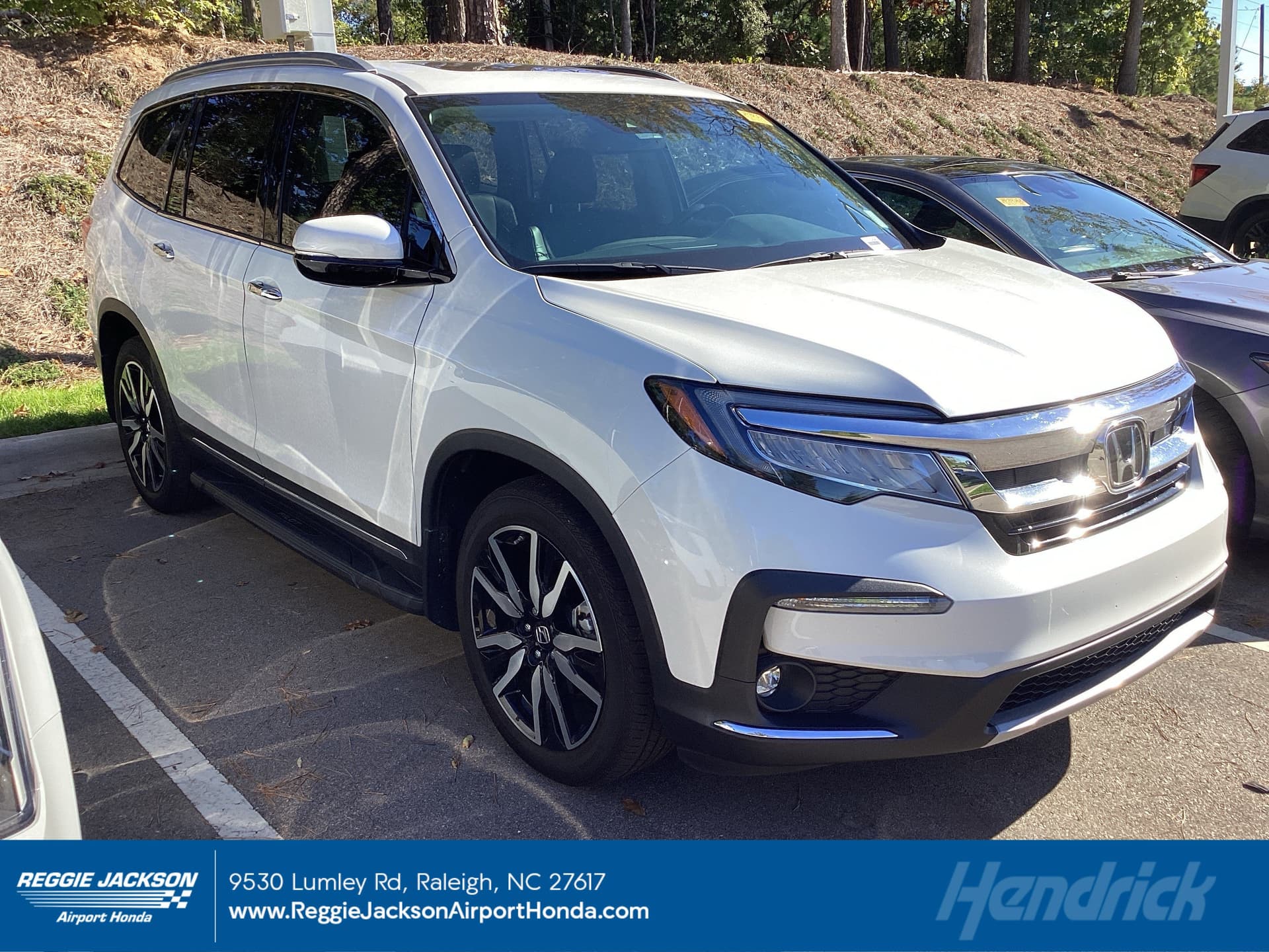 2022 Honda Pilot Elite — photo 1 of 12