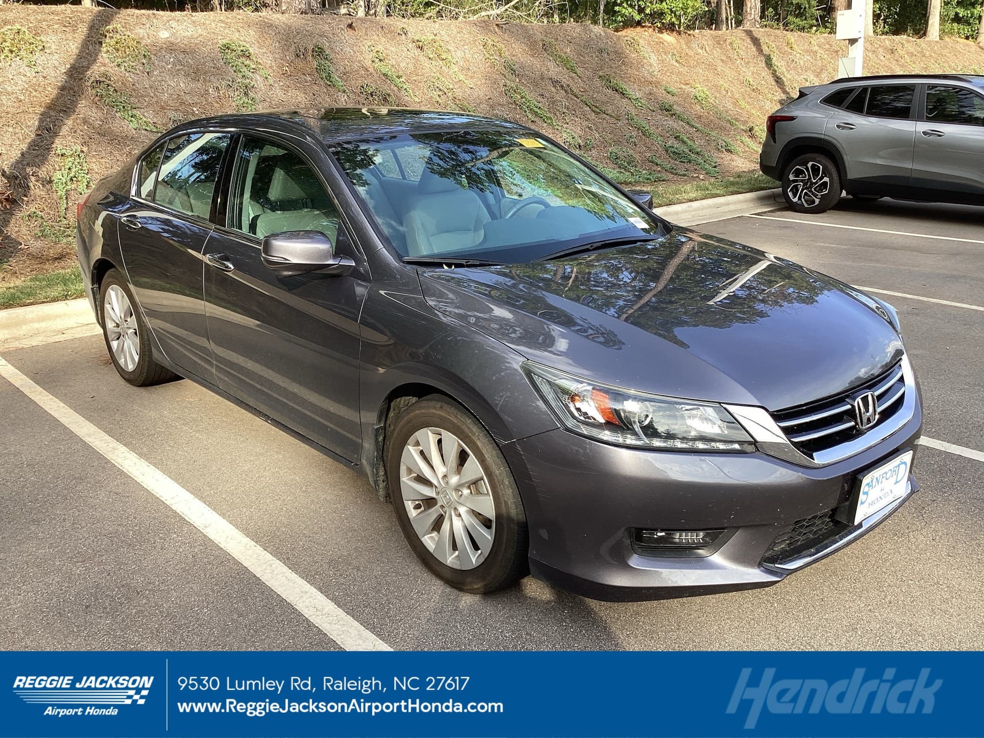 2015 Honda Accord Sedan EX-L — photo 1 of 15