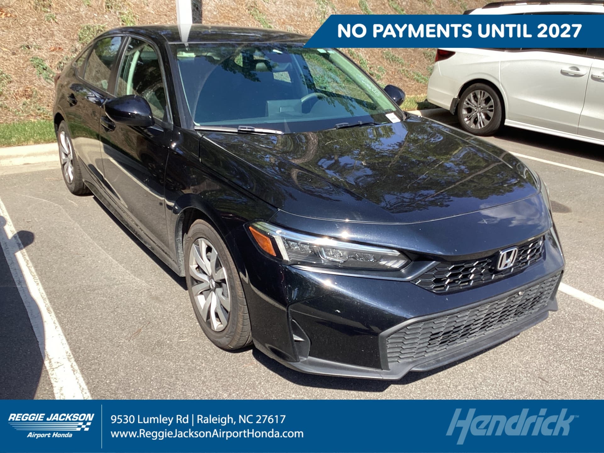 2025 Honda Civic Sedan LX — photo 1 of 12
