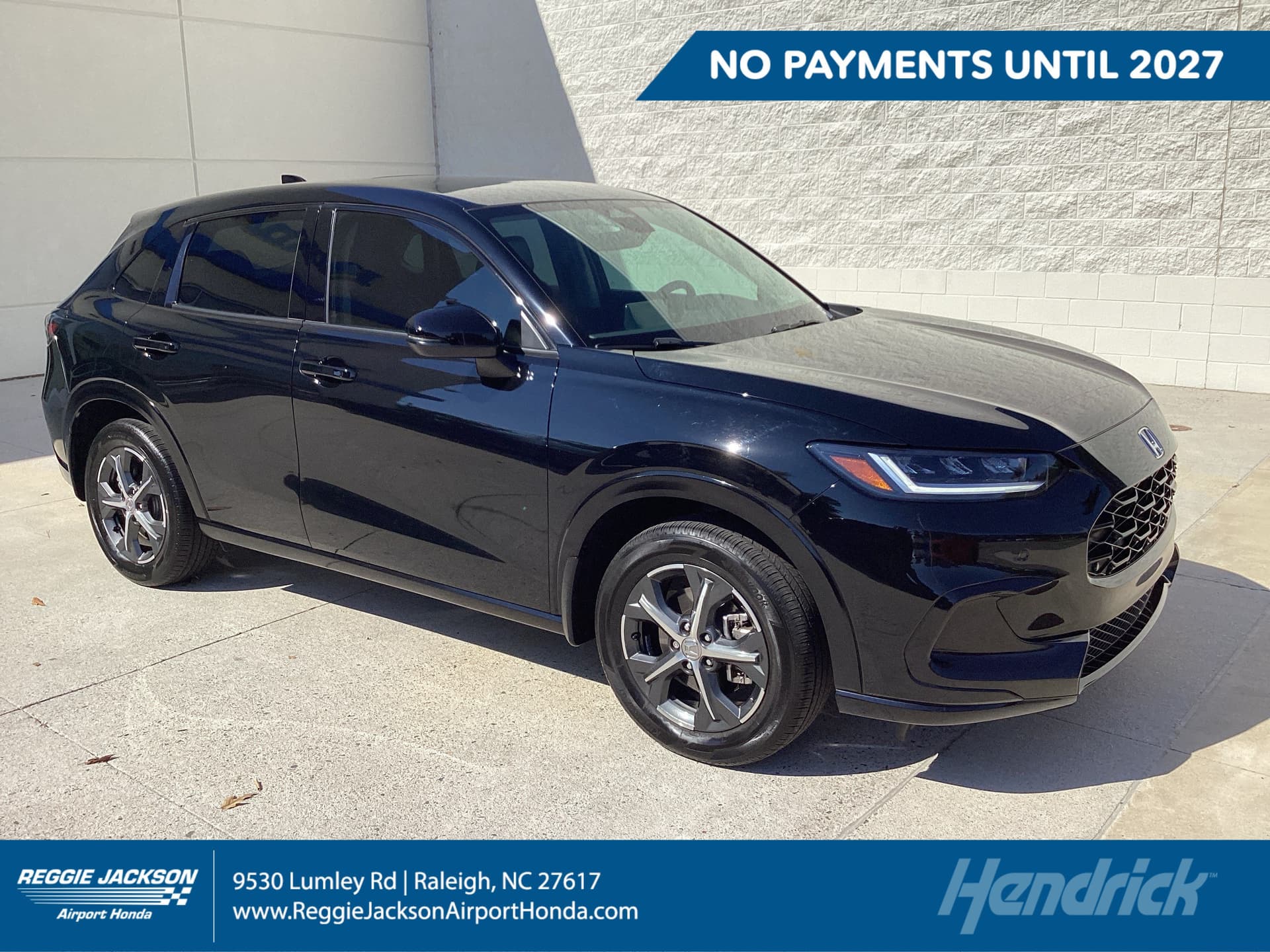 2024 Honda HR-V Base — photo 1 of 37