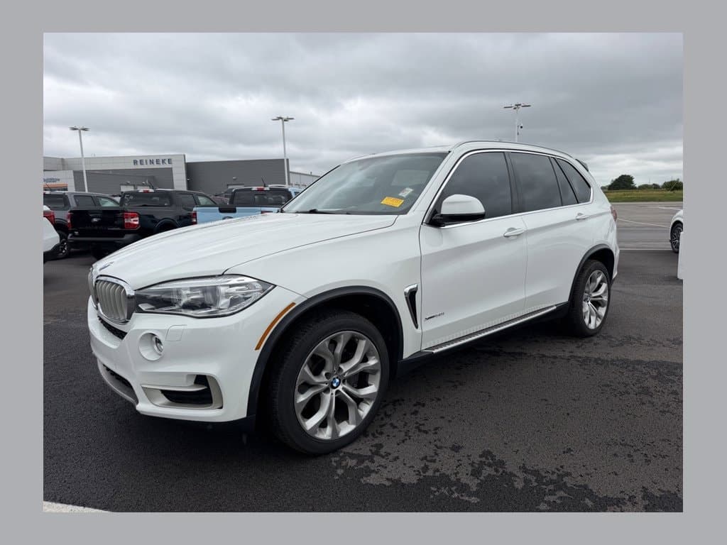 2016 BMW X5 xDrive50i — photo 1 of 20