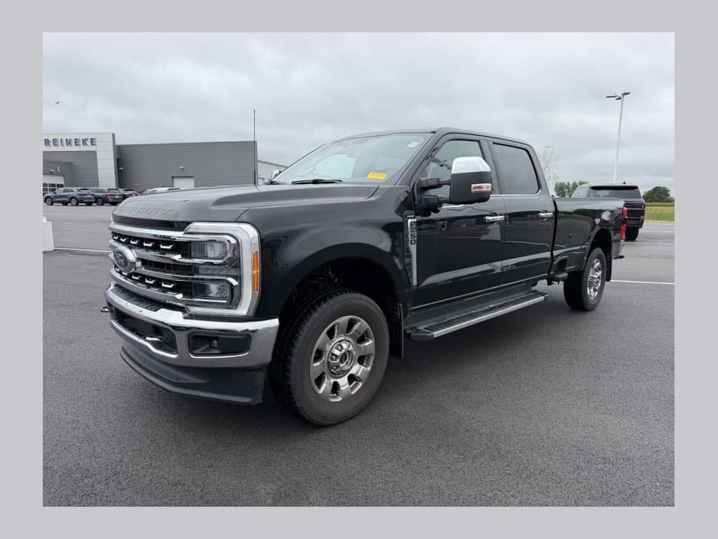 2023 Ford Super Duty F-250 SRW Base — photo 1 of 20
