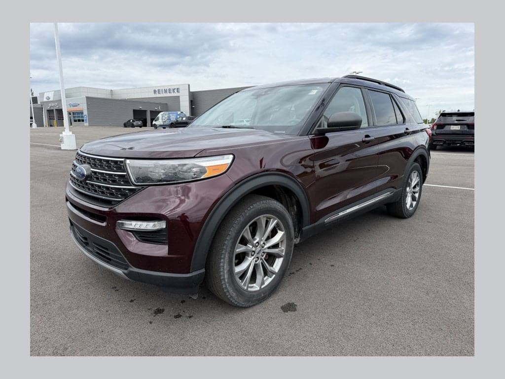 2022 Ford Explorer XLT — photo 1 of 21