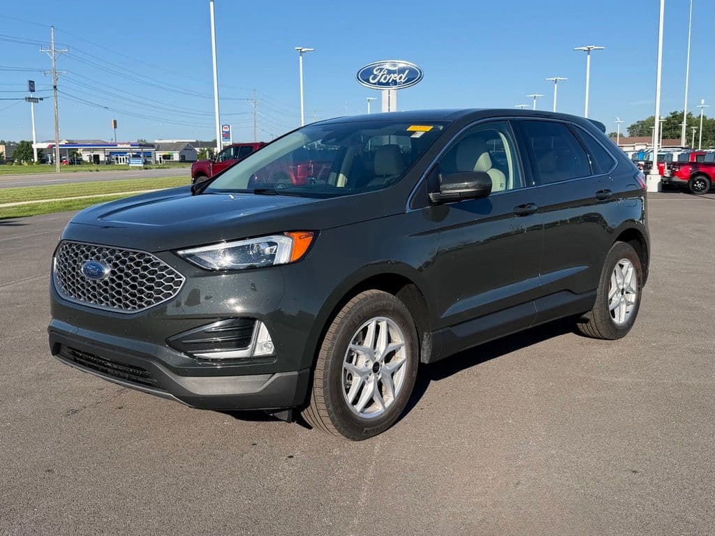 2023 Ford Edge SEL — photo 1 of 18