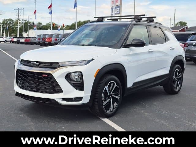 2023 Chevrolet Trailblazer RS — photo 1 of 22