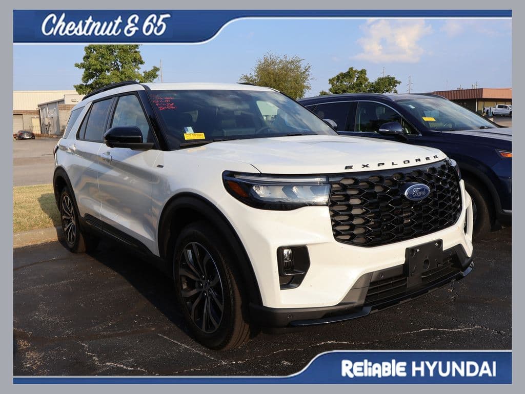 2026 Ford Explorer ST-Line — photo 1 of 25