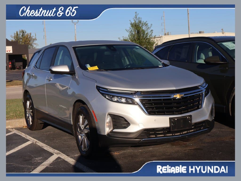 2022 Chevrolet Equinox Base — photo 1 of 25