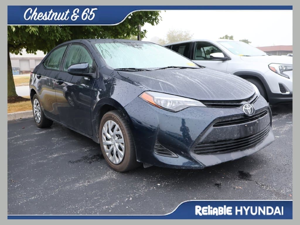 2019 Toyota Corolla LE — photo 1 of 25