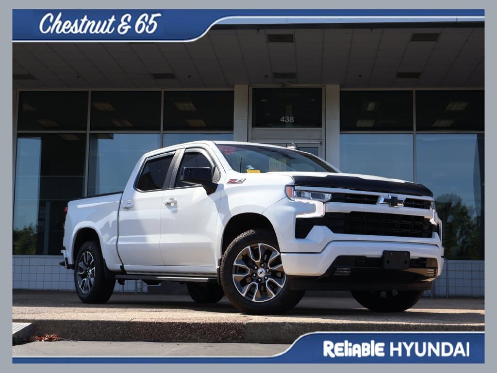 2022 Chevrolet Silverado 1500 RST — photo 1 of 40