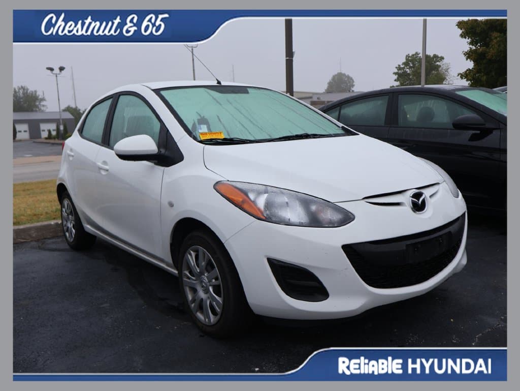 2014 Mazda Mazda2 Sport — photo 1 of 25