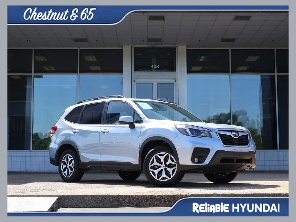 2021 Subaru Forester Premium — photo 1 of 41
