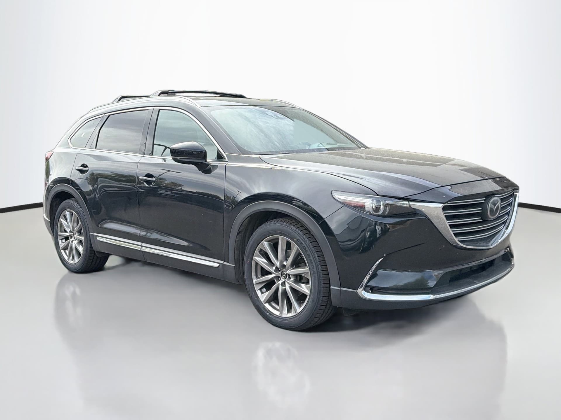 2017 Mazda CX-9 Grand Touring — photo 1 of 7
