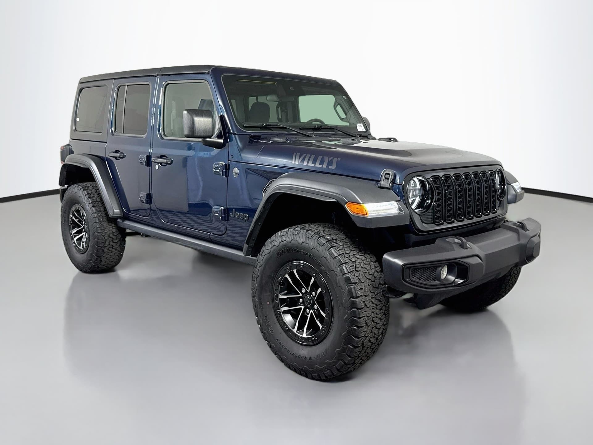 2025 Jeep Wrangler Willys — photo 1 of 37