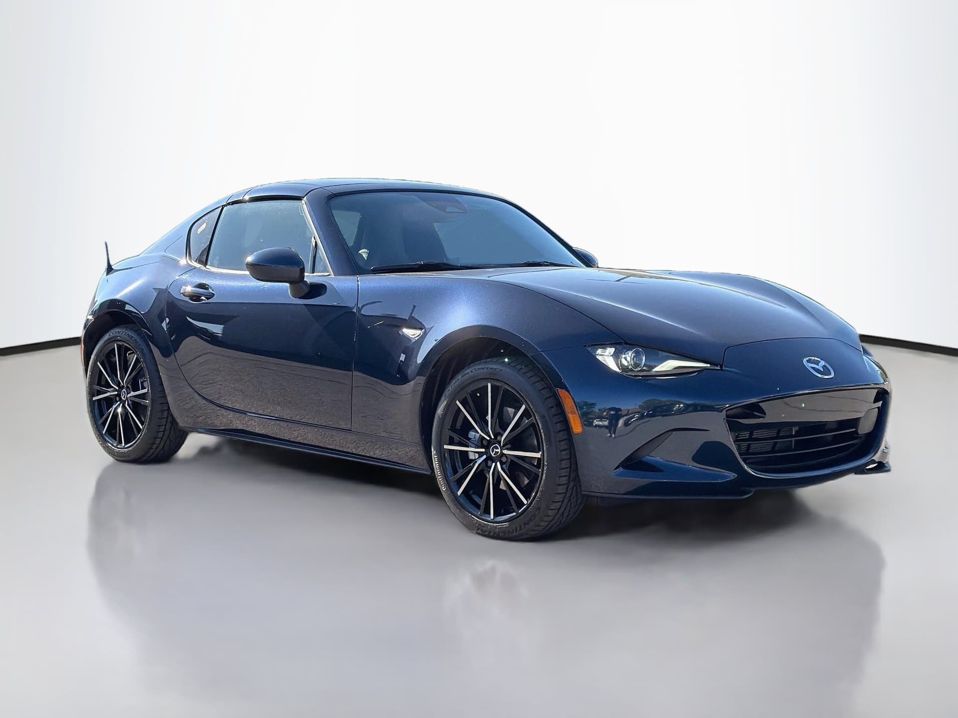 2025 Mazda MX-5 Miata RF Grand Touring — photo 1 of 32